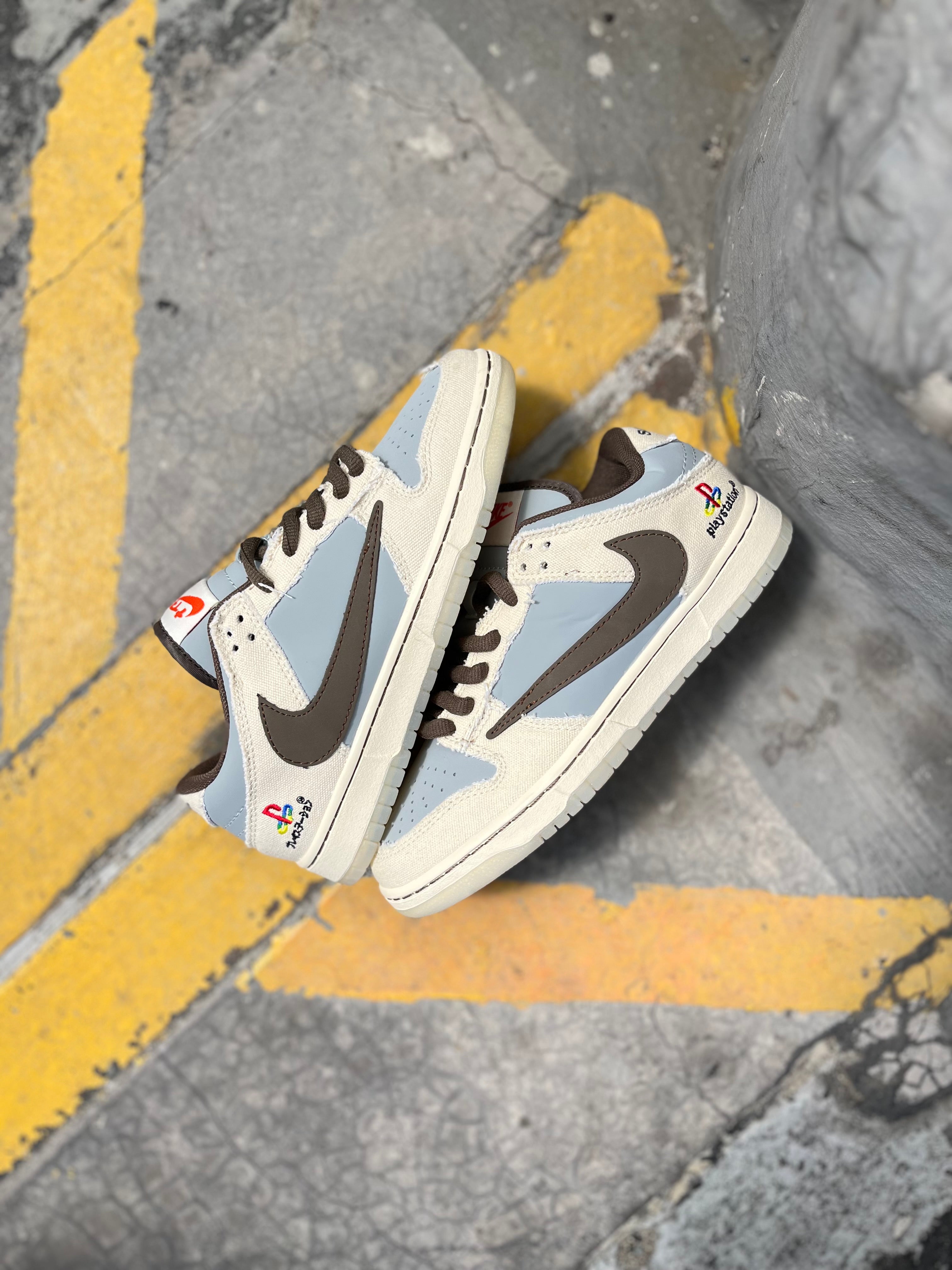 Nike Sb Dunk Low x Travis Scott x Playstation