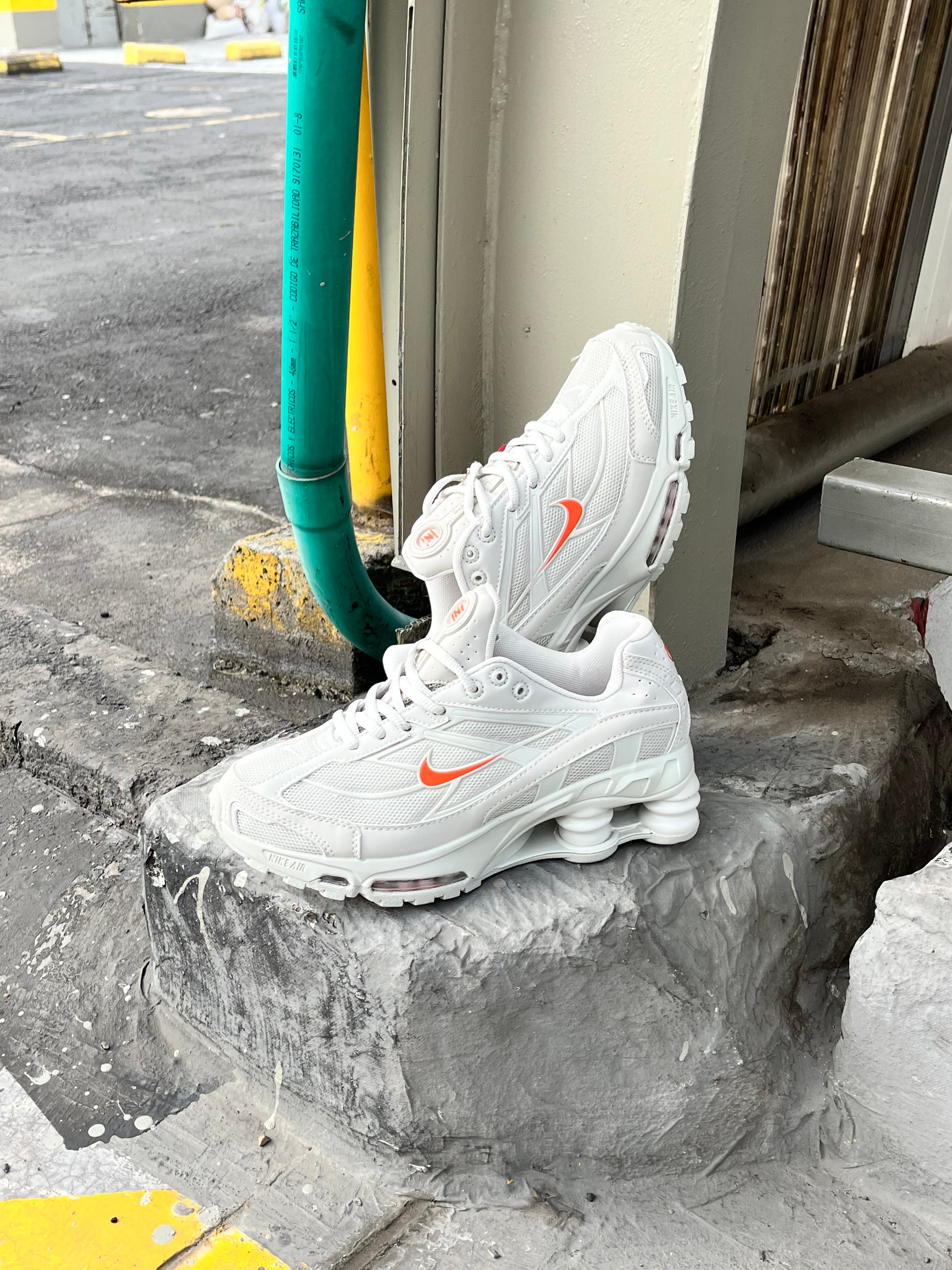 Nike Shox Ride 2 SP Supreme
