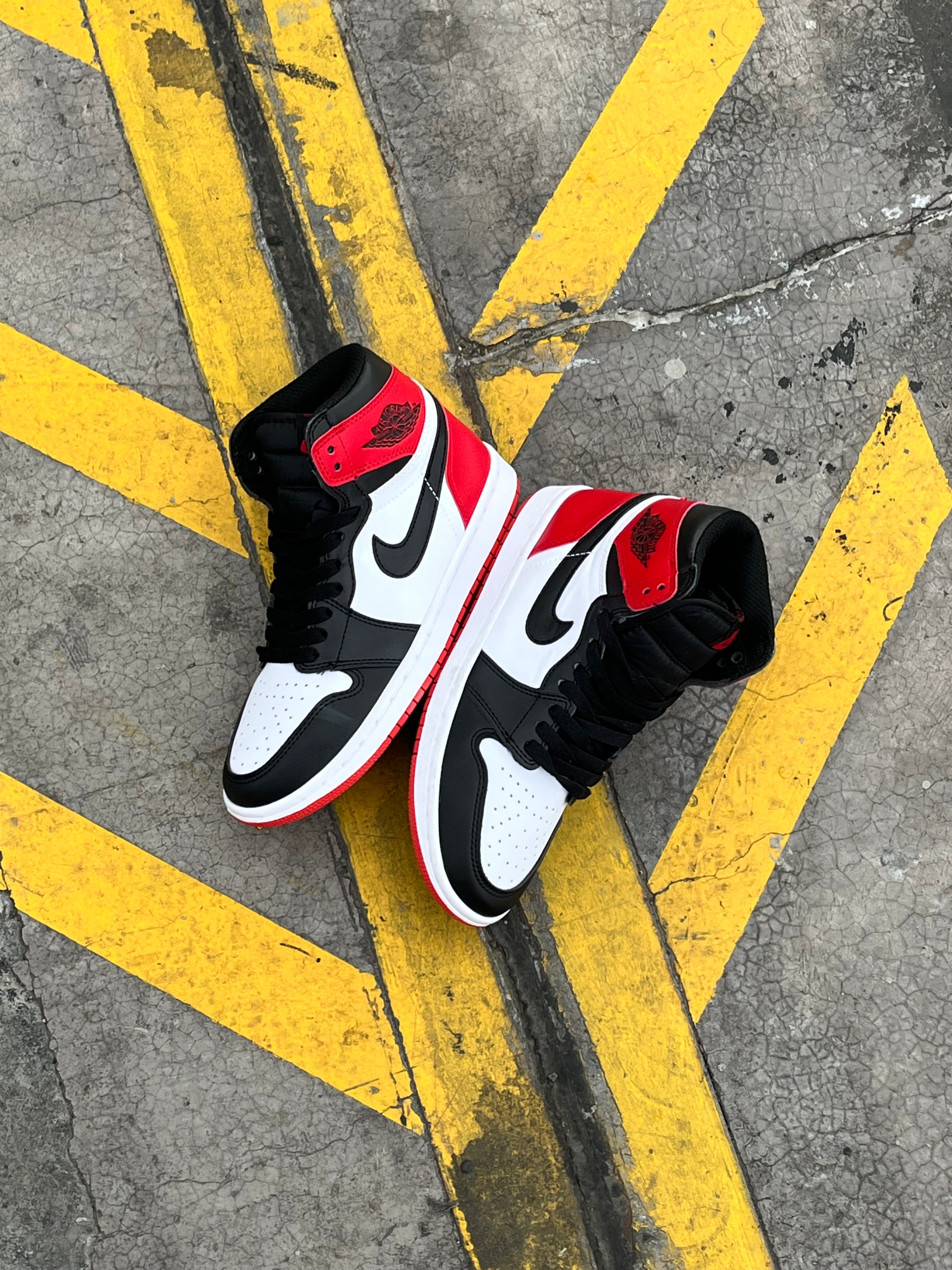 Air Jordan Retro 1 High