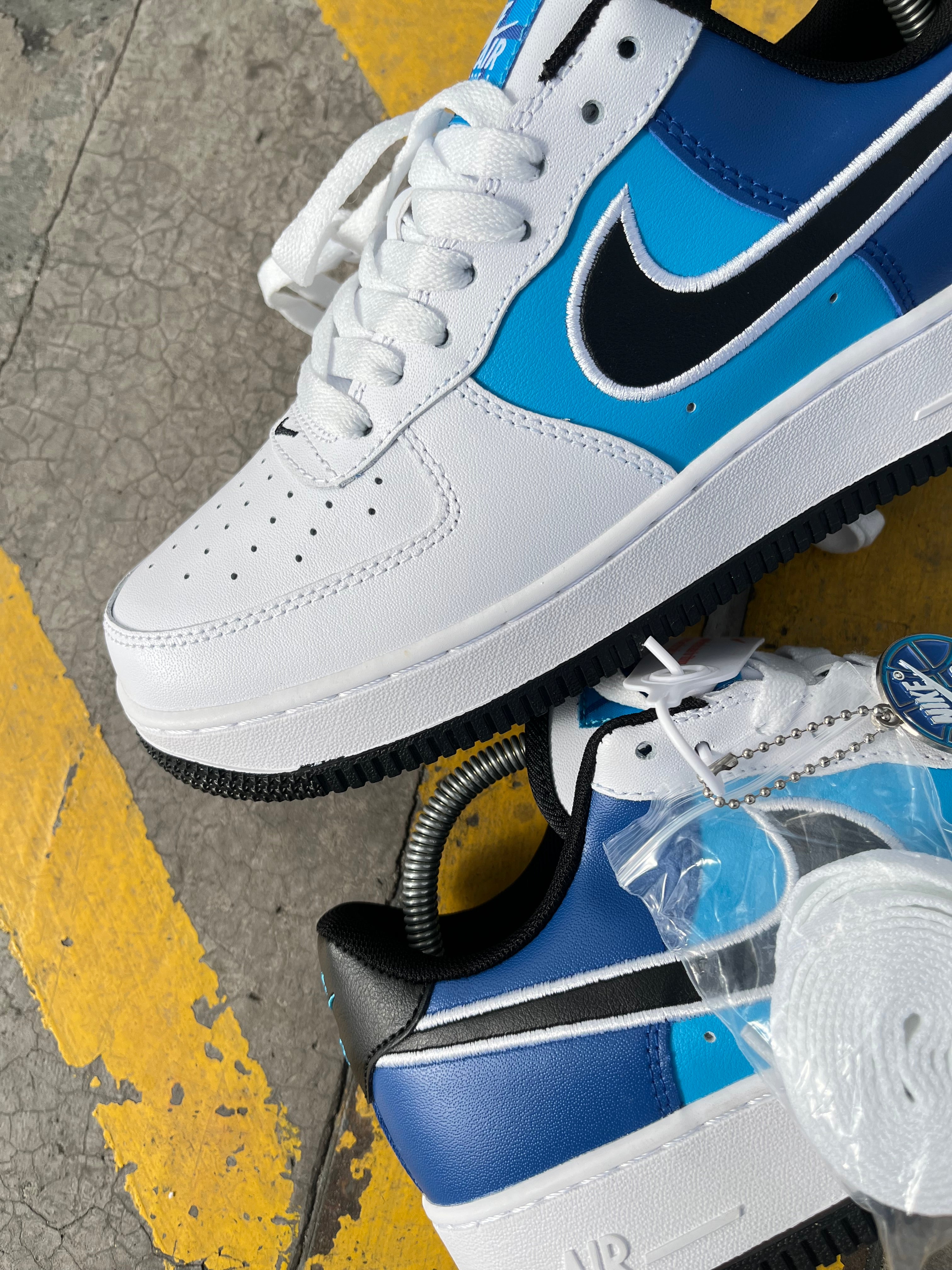 Nike Air Force 1