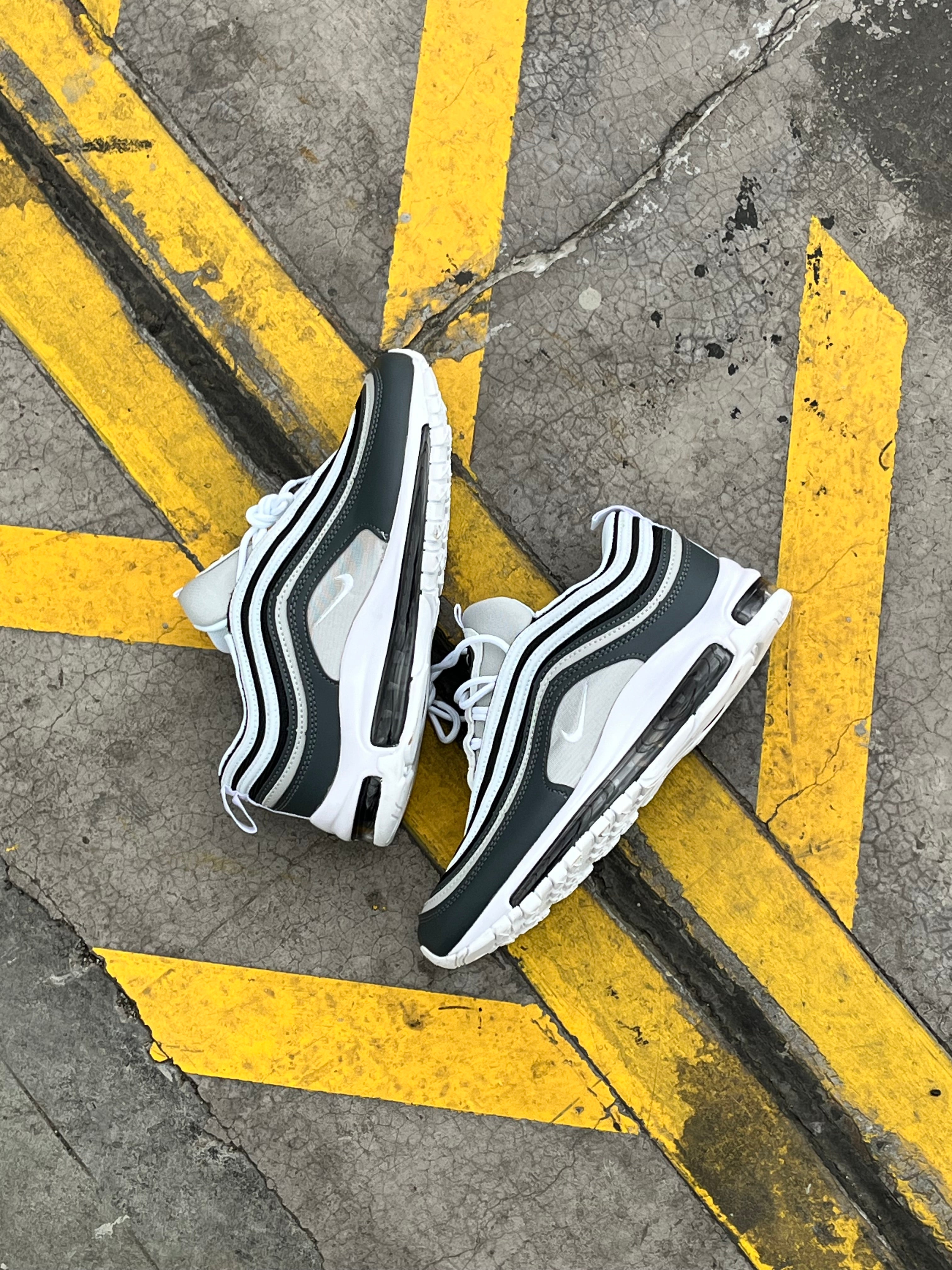 Nike Air Max 97