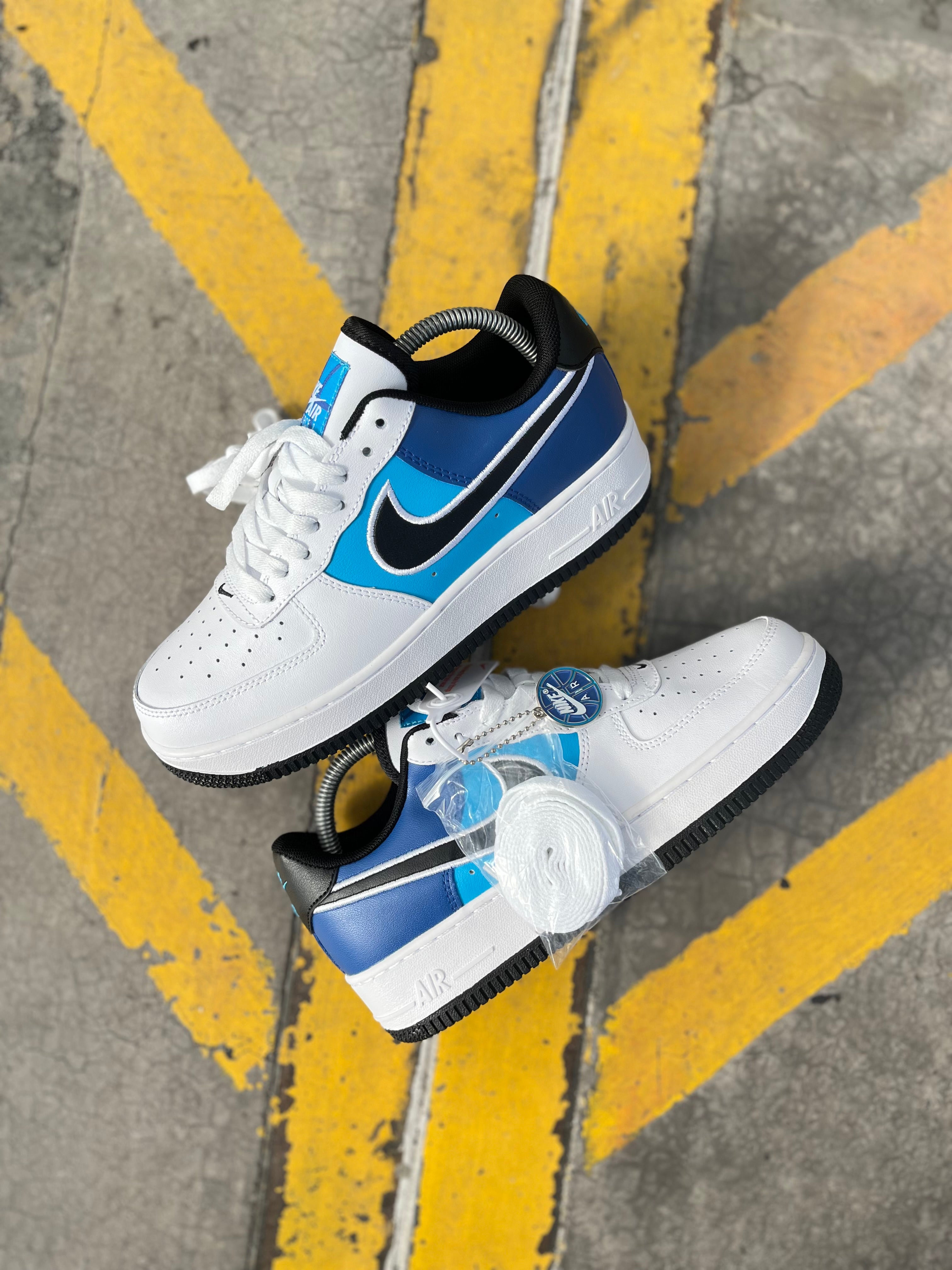 Nike Air Force 1