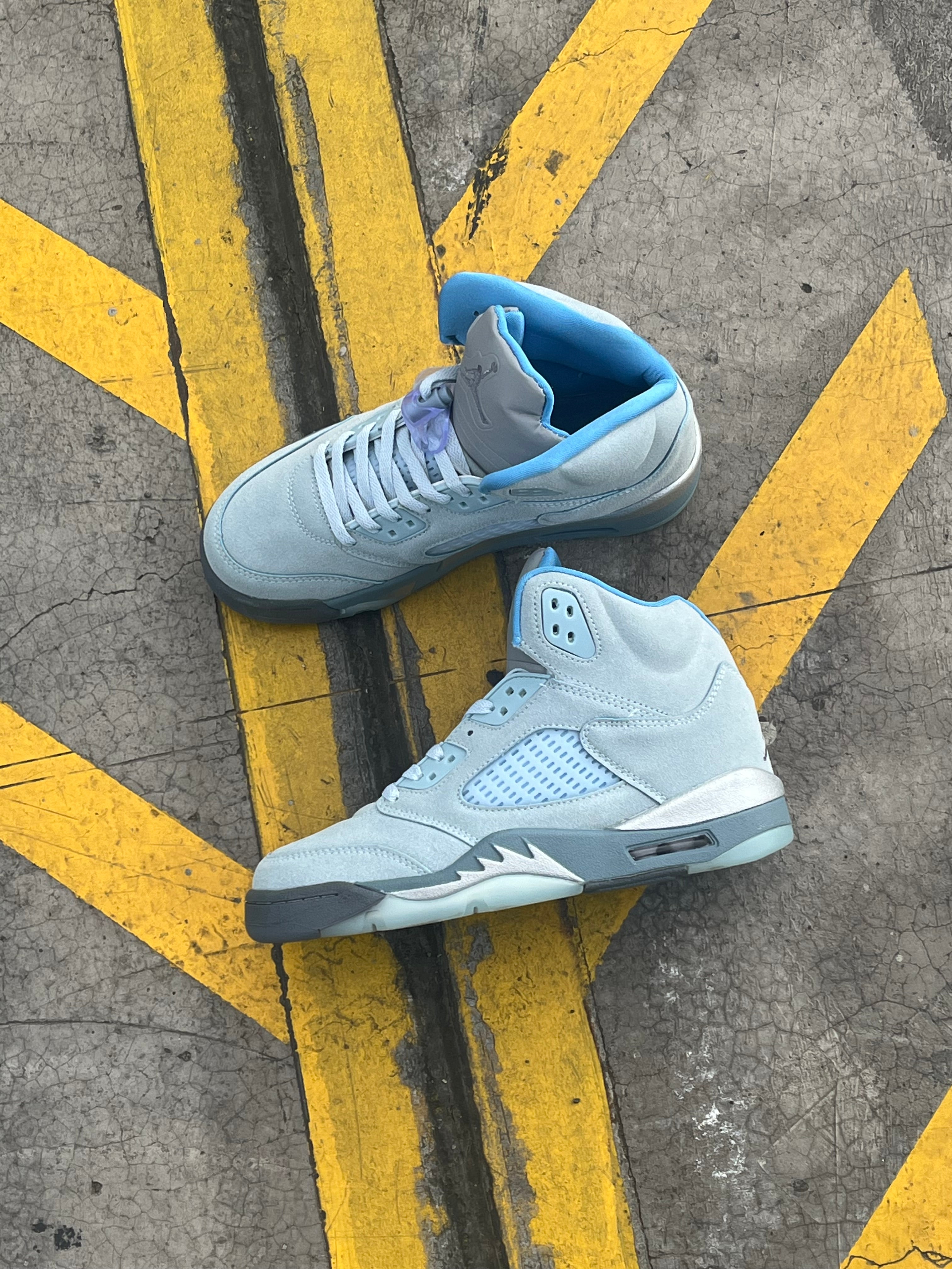 Air Jordan 5 Retro Bluebird