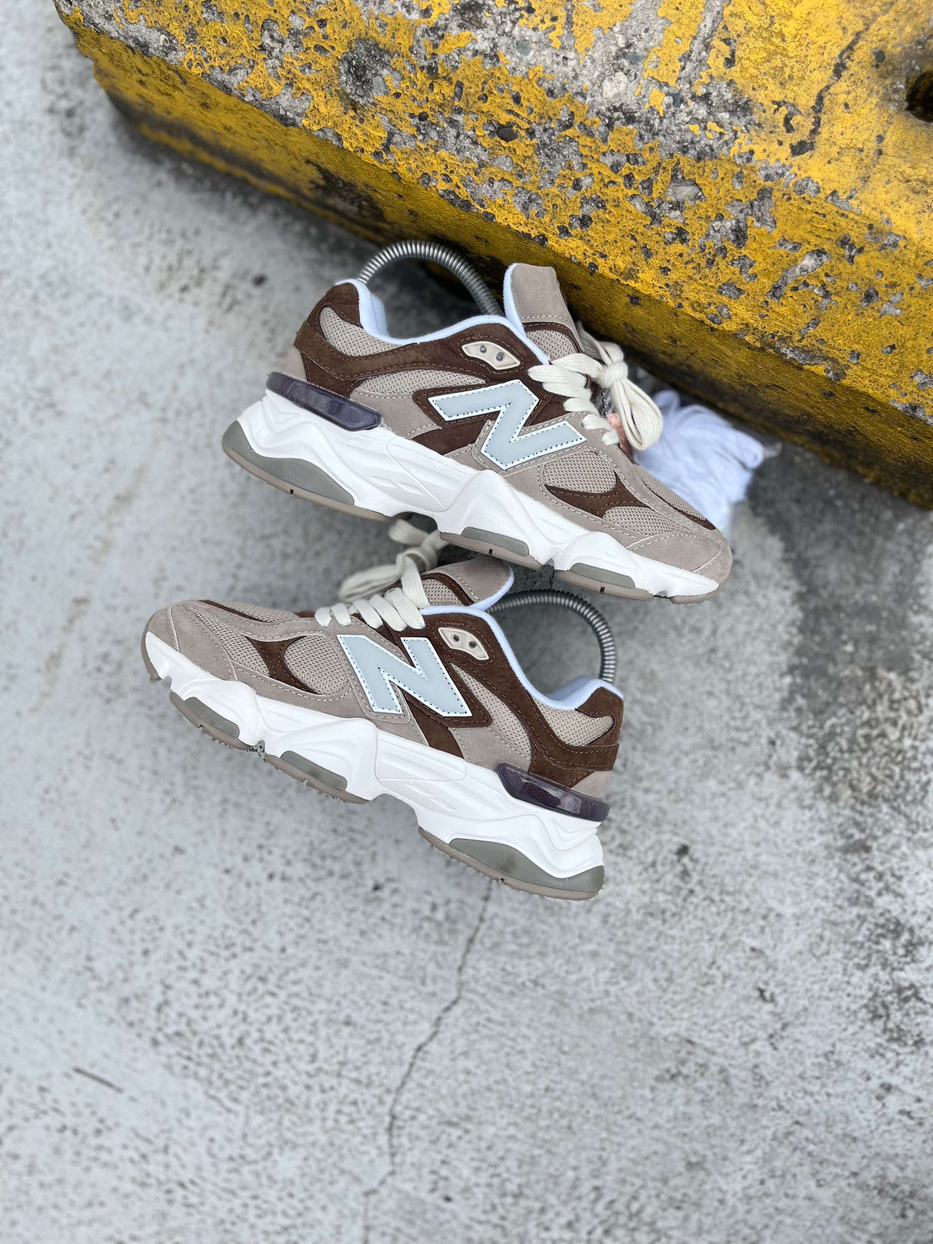 New Balance 9060