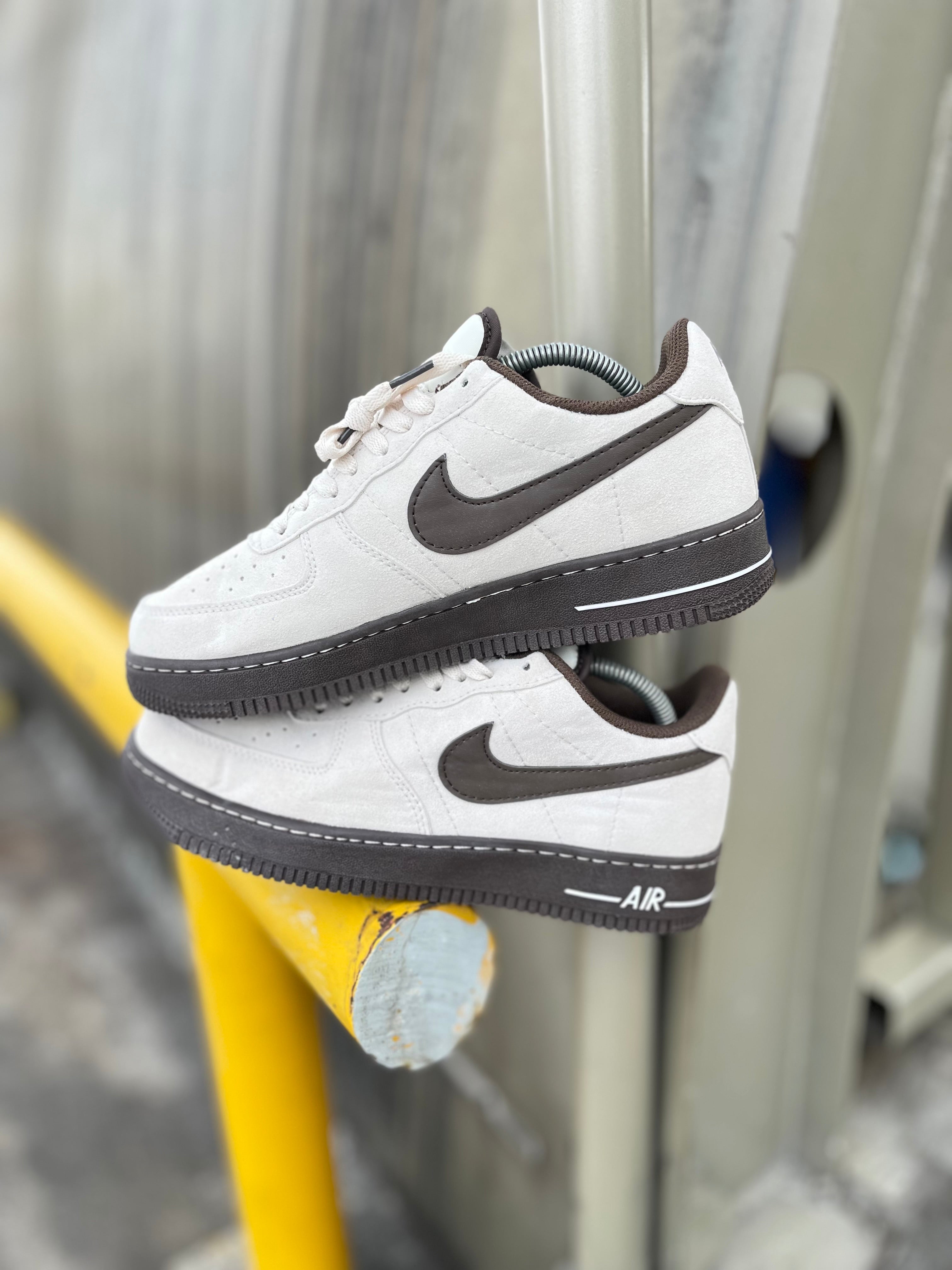 Nike Air Force 1 '07 LX Light Orewood Brown