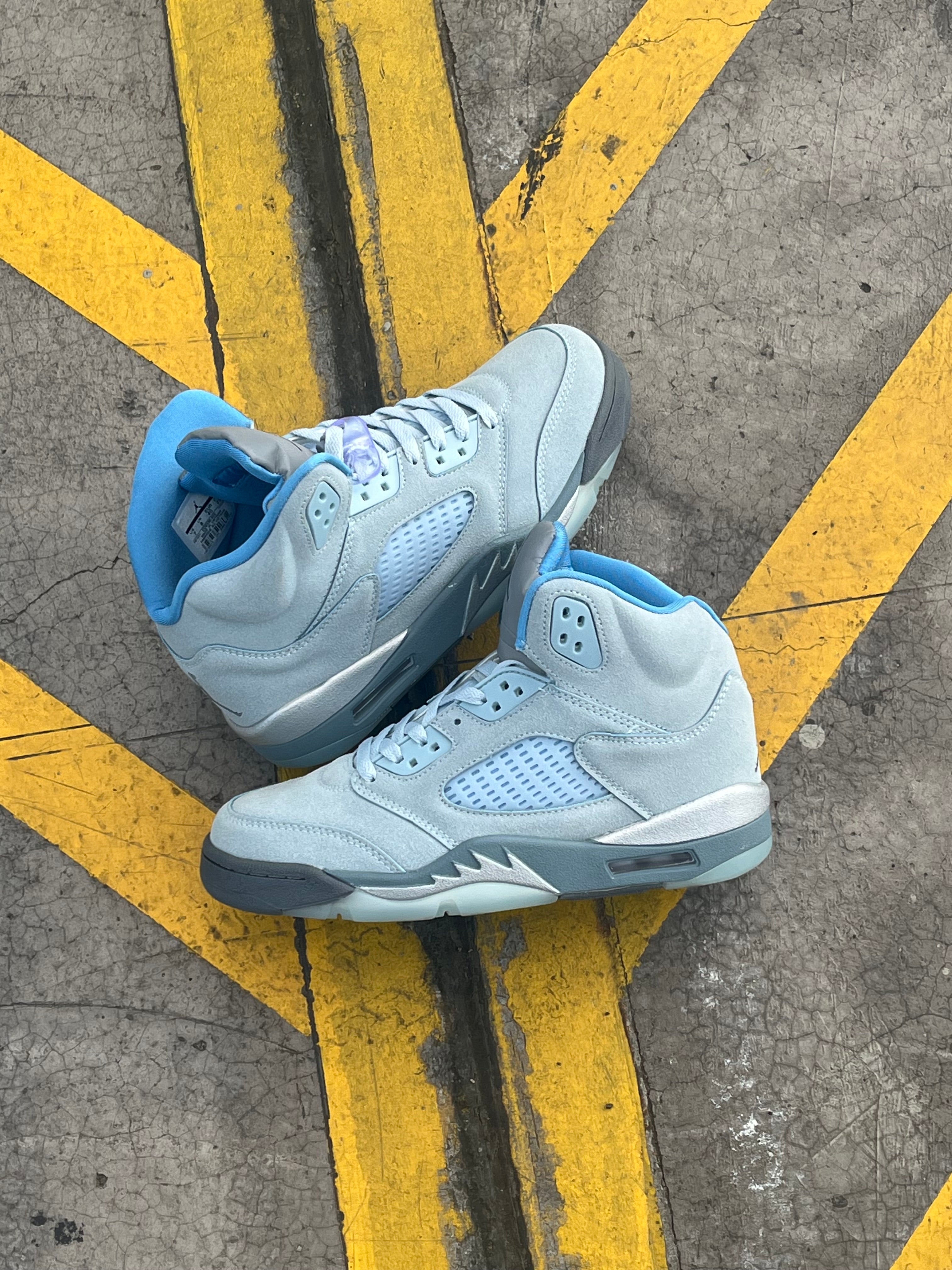 Air Jordan 5 Retro Bluebird