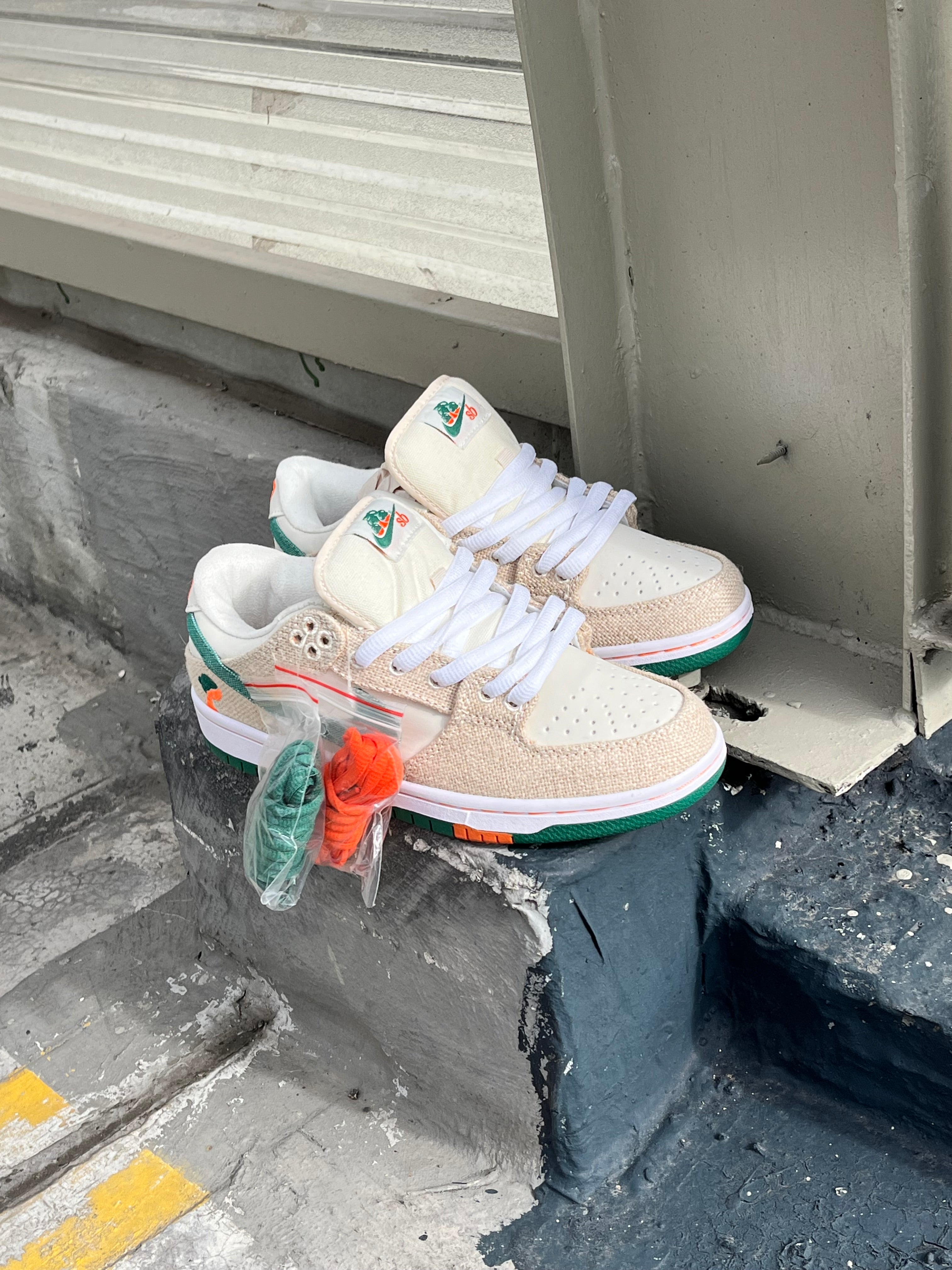 Nike SB Dunk Jarritos