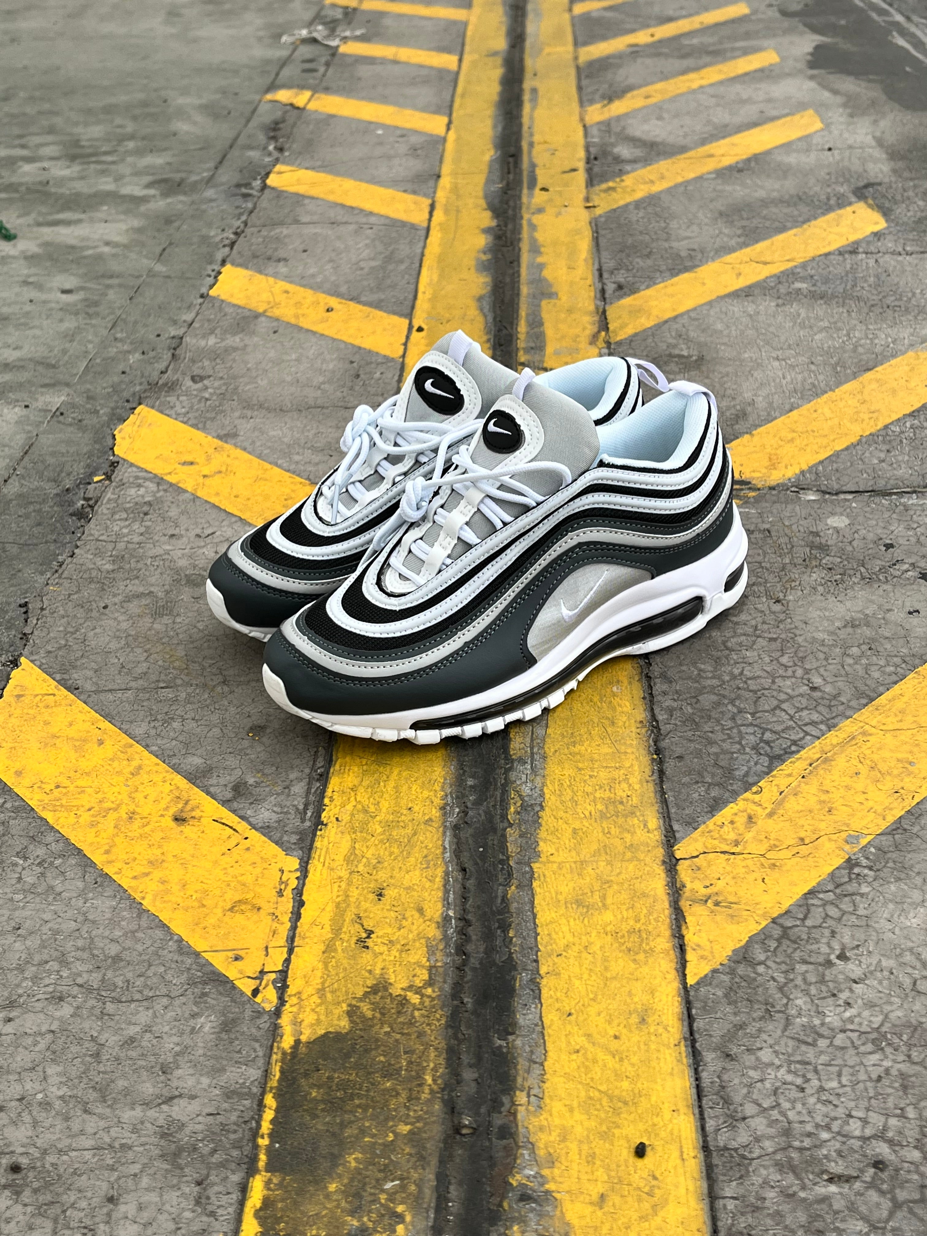 Nike Air Max 97