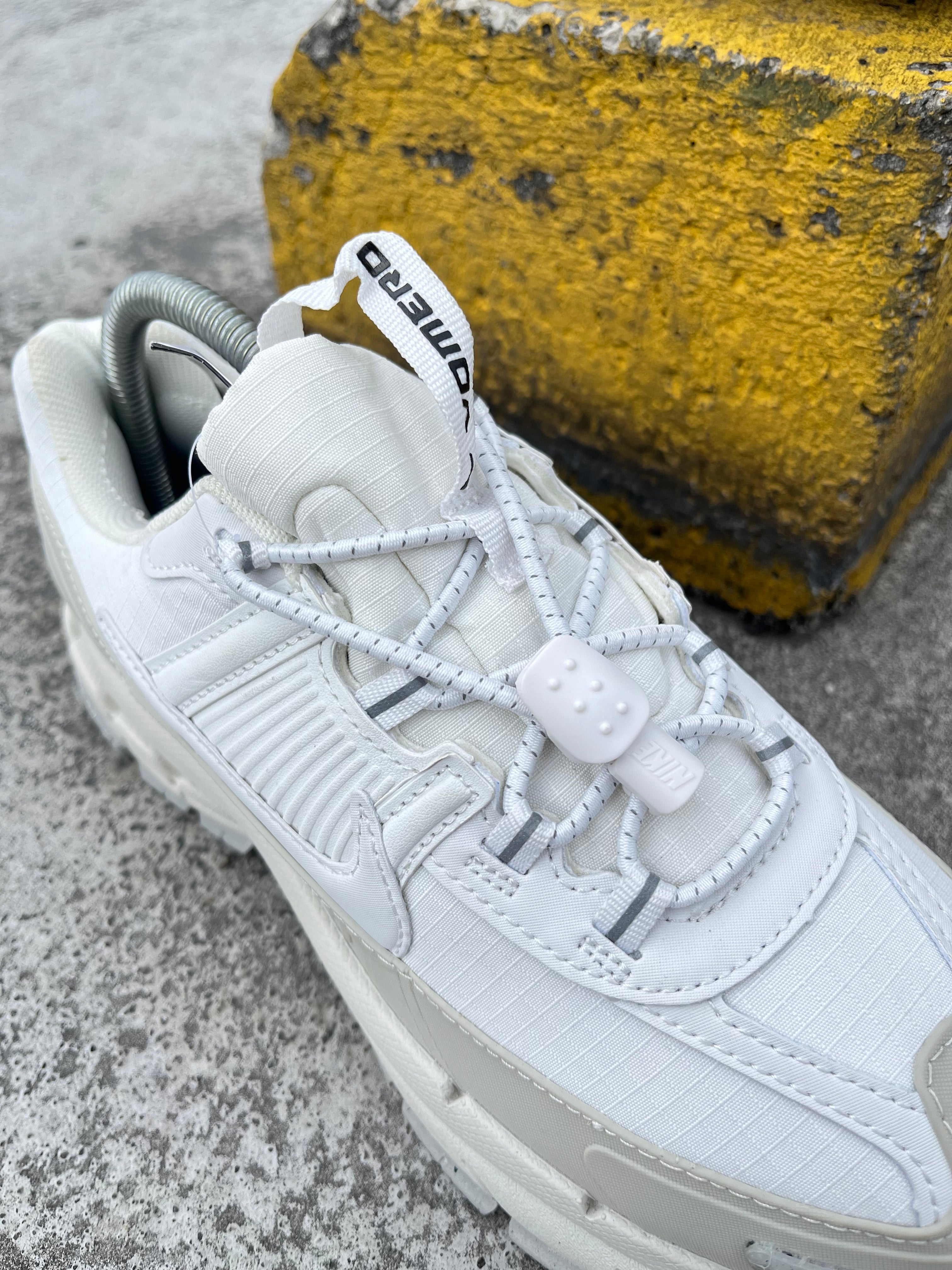 Nike Zoom Vomero 5