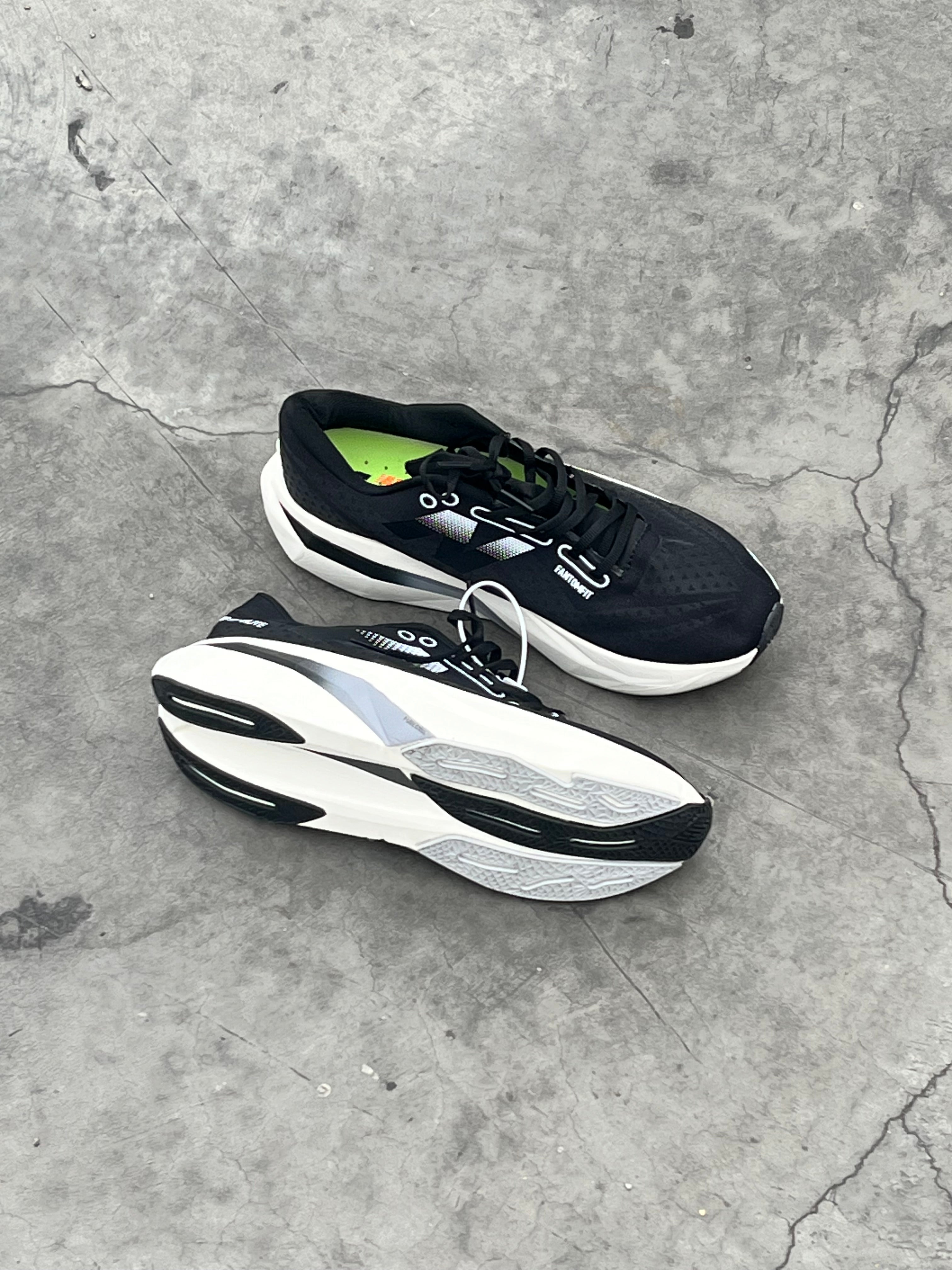 New Balance FuelCell SuperComp Elite v4