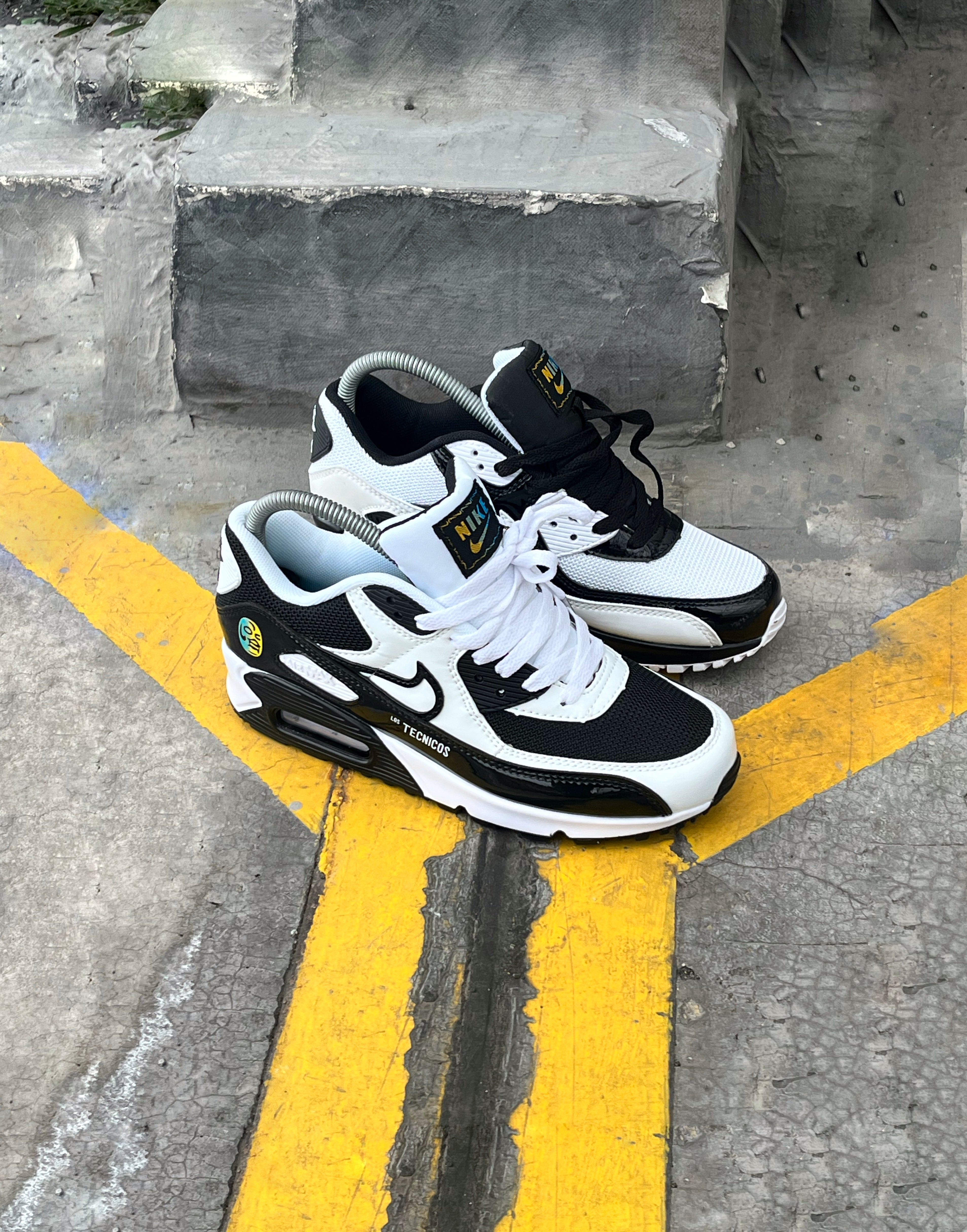 Nike Air Max 90 Luchadora