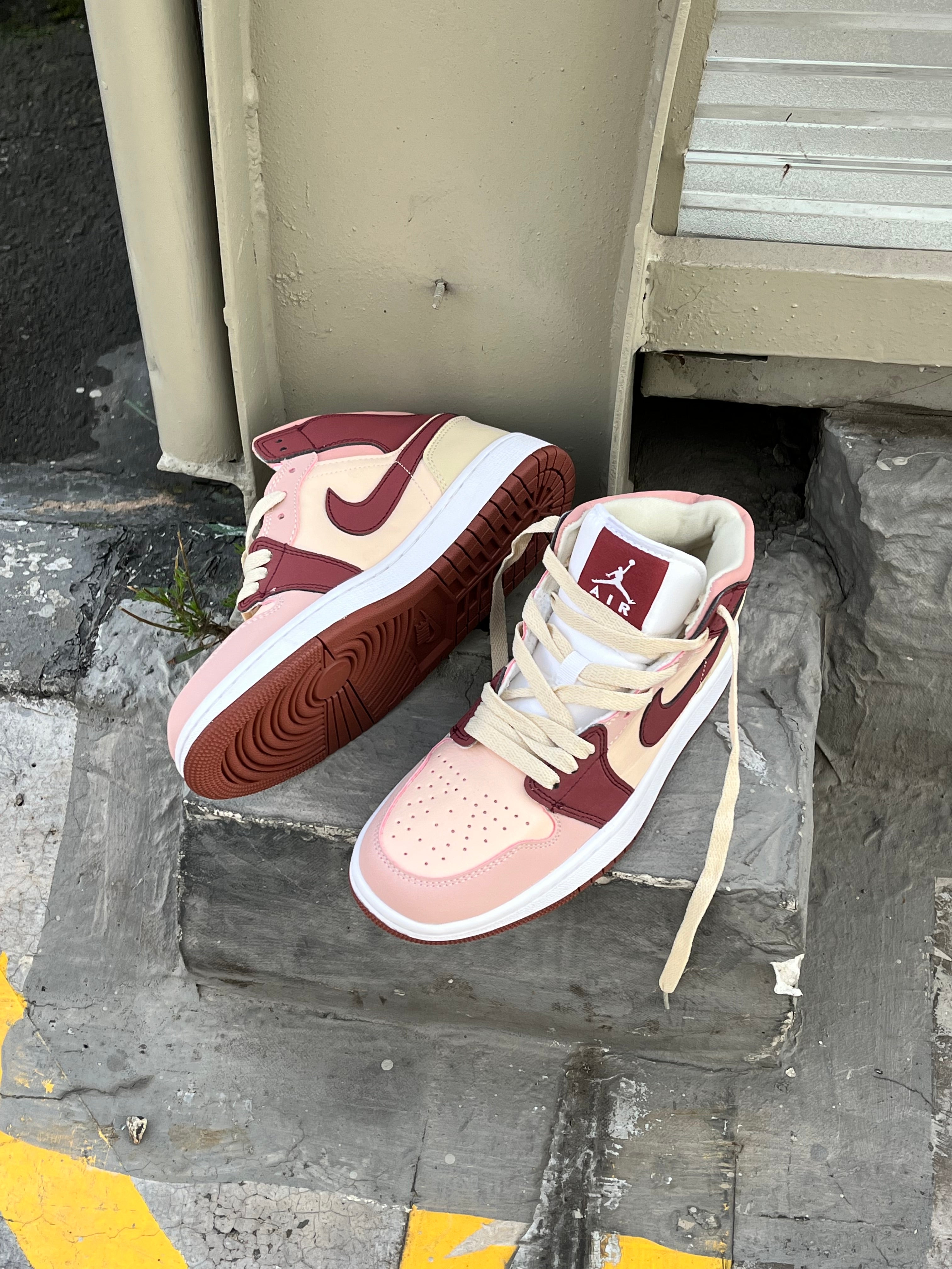 Air Jordan Retro 1