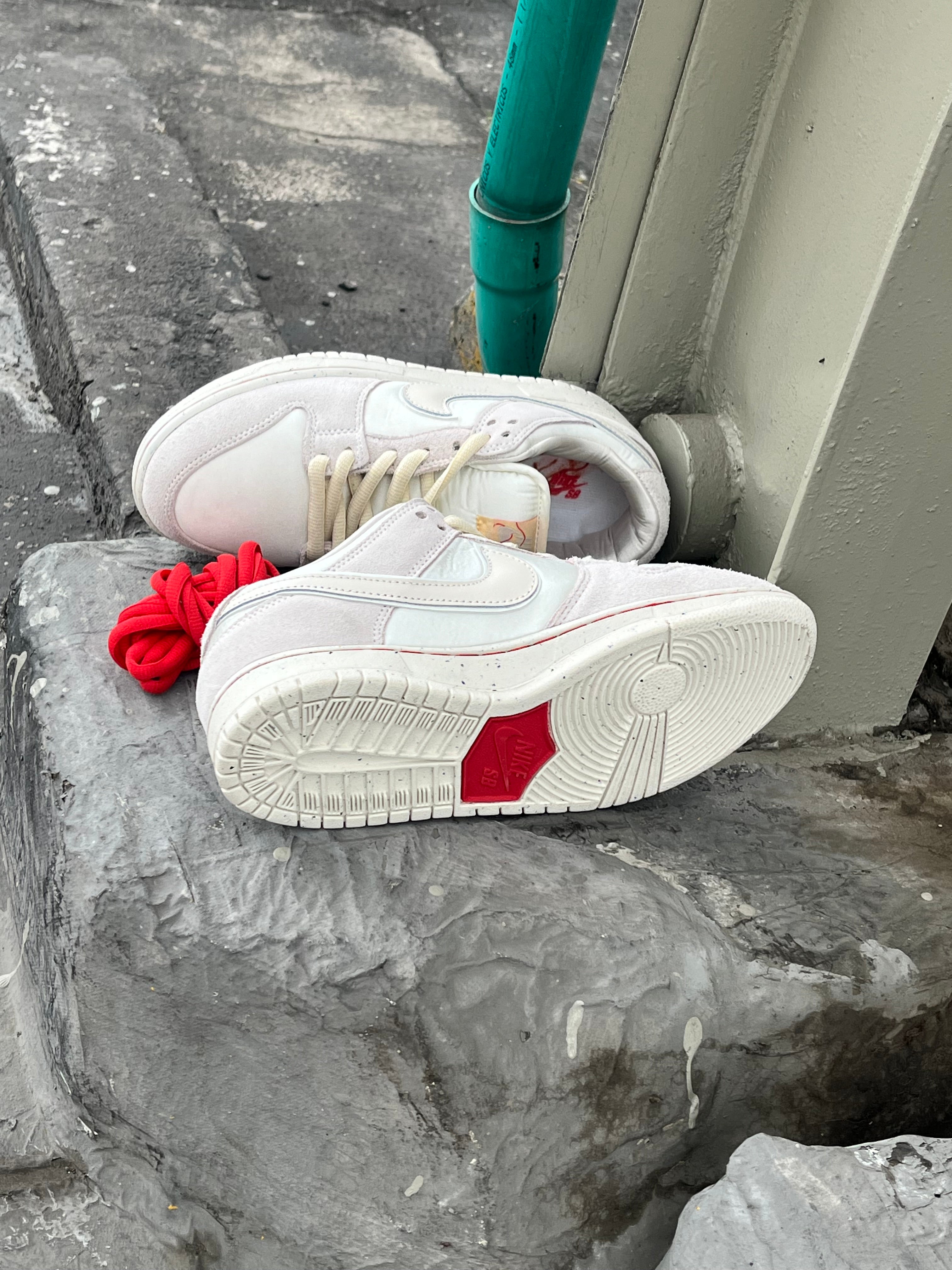 Nike SB Dunk Low City Of Love