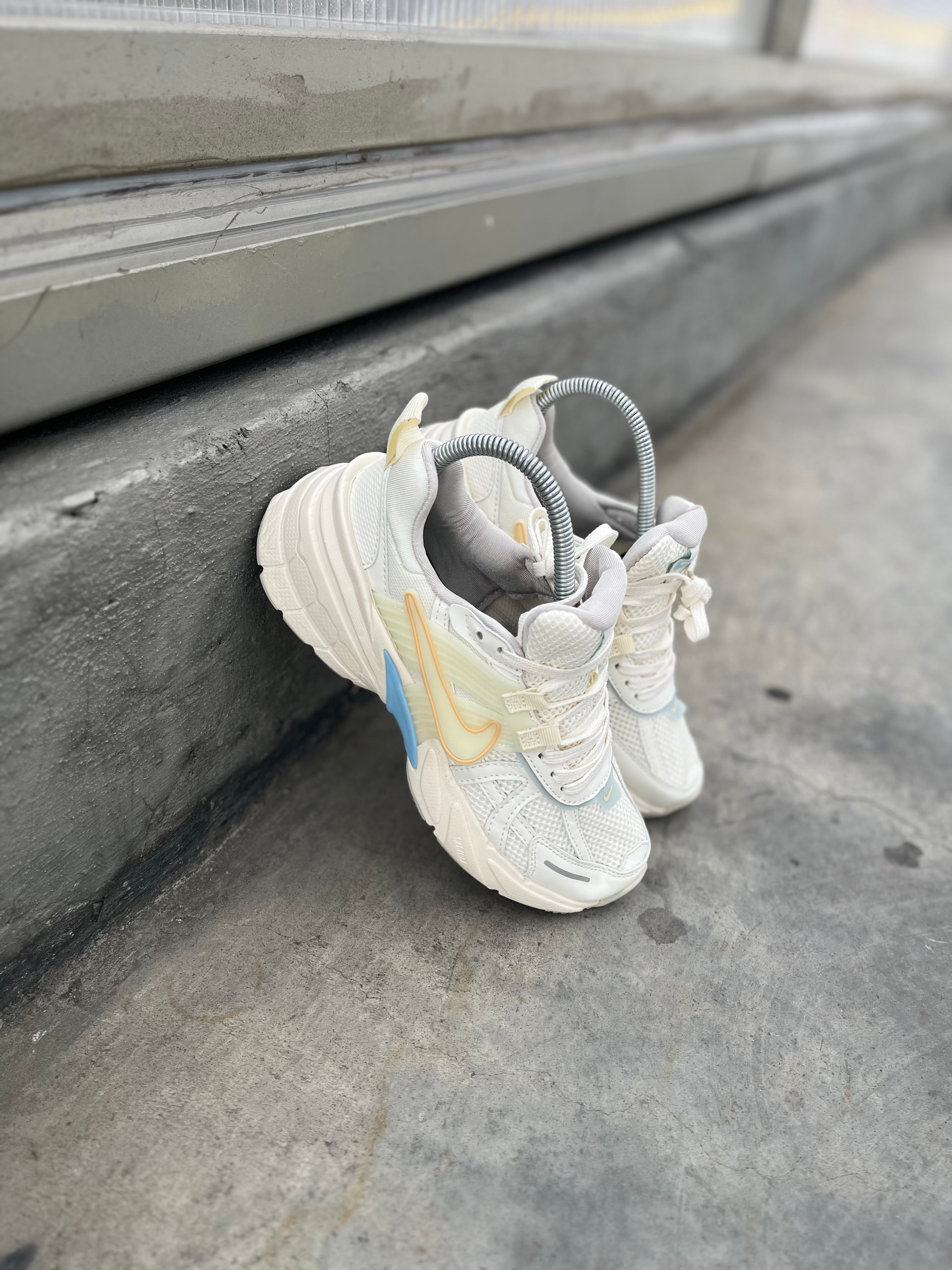 Nike V2K Run