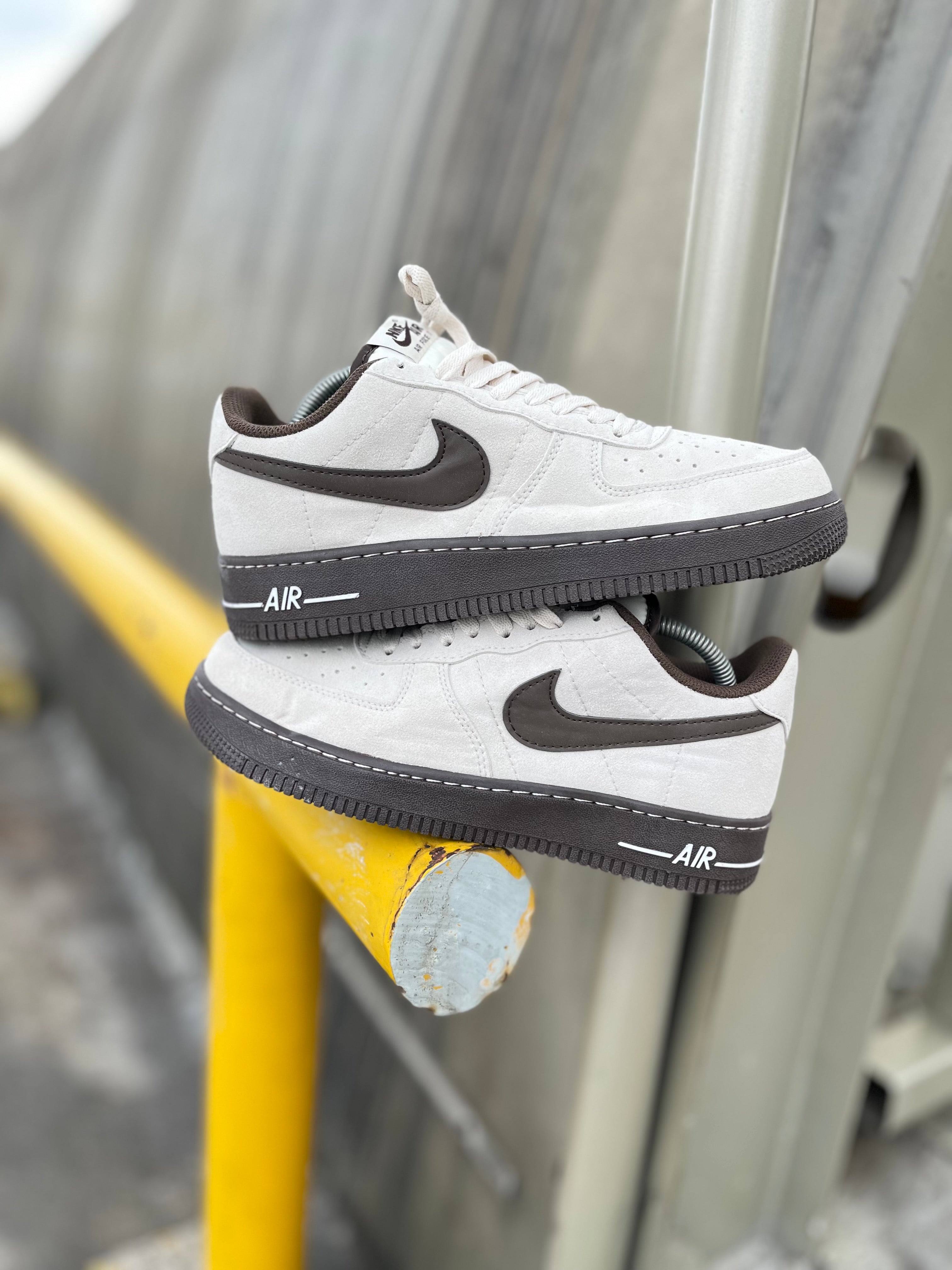 Nike Air Force 1 '07 LX Light Orewood Brown