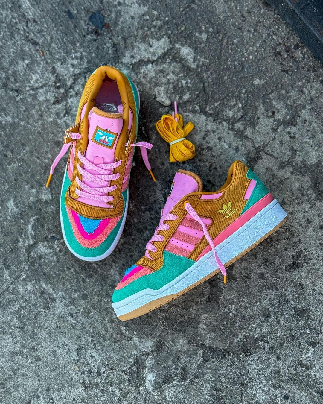Adidas Forum Low The Simpsons Living Room