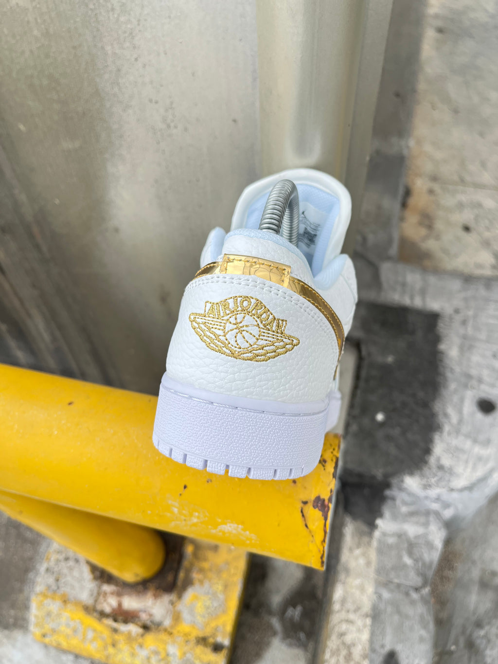 Air Jordan Retro 1 Low