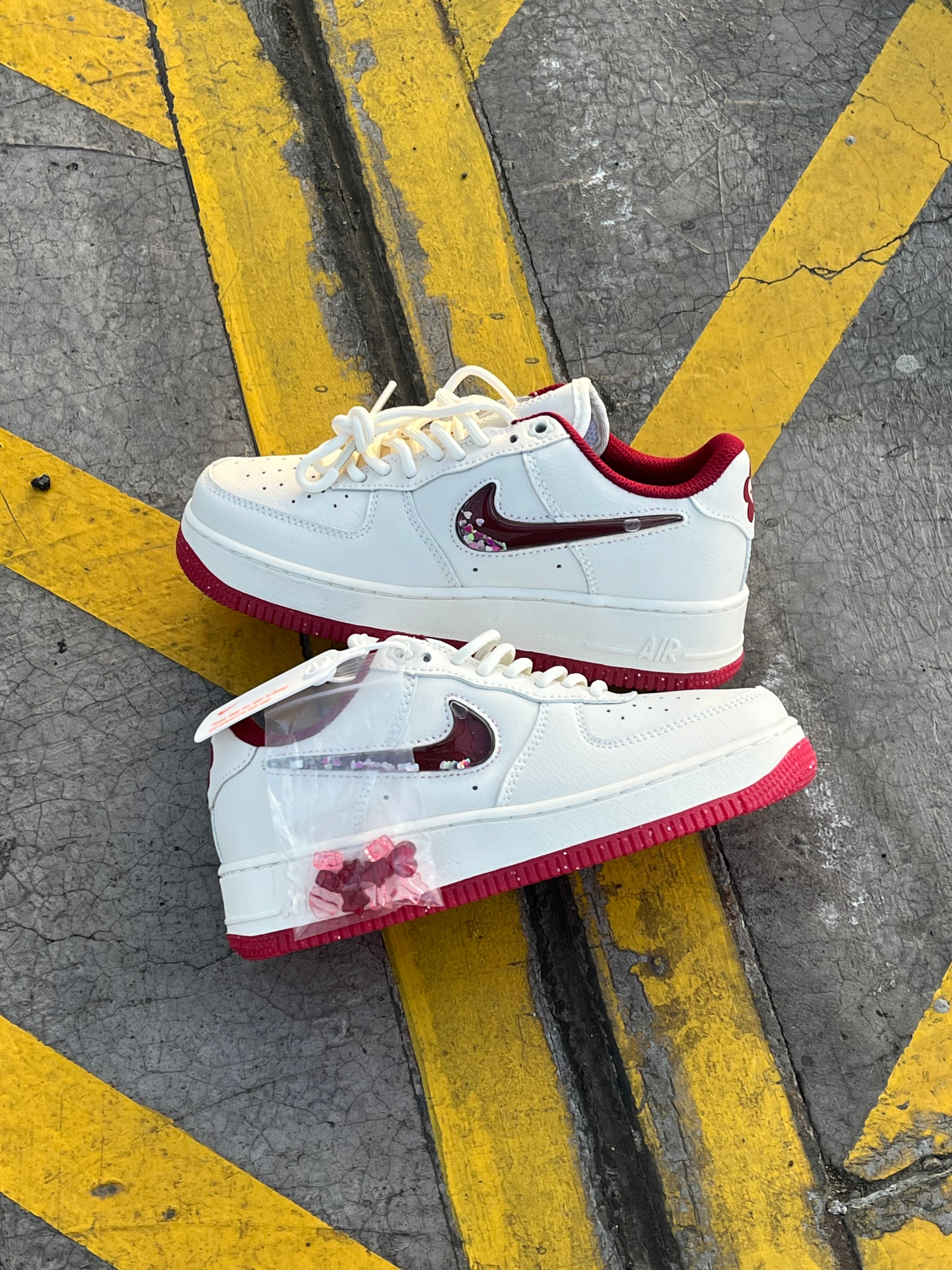 Nike Air Force 1 Low '07 SE PRM Valentine's Day