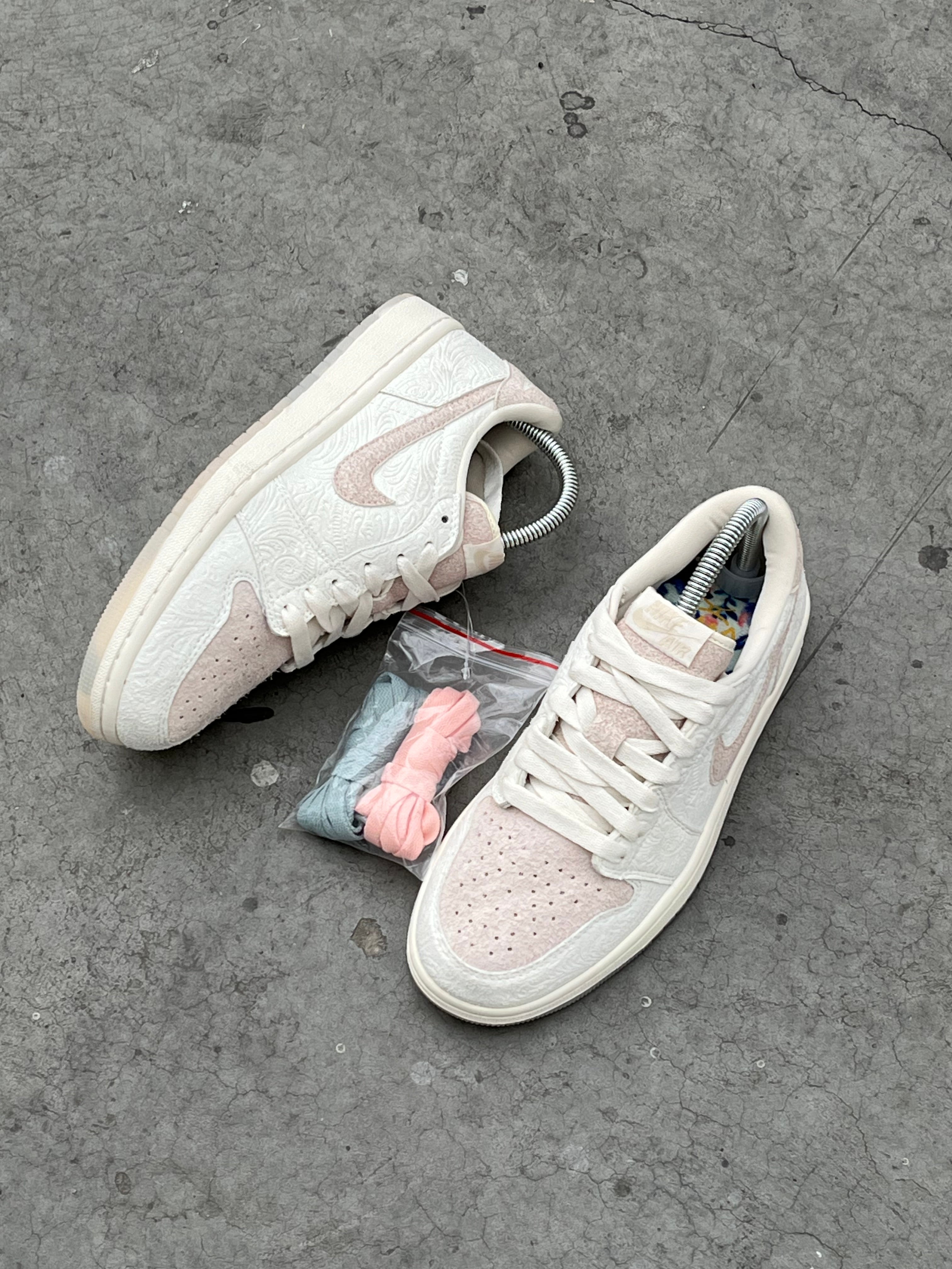 Air Jordan 1 Retro Low OG Chris Paul
